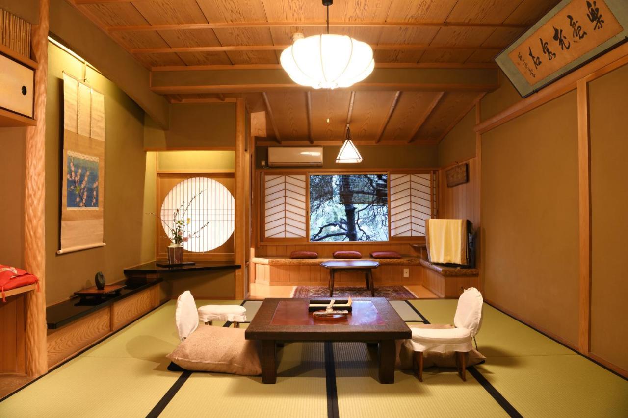 HOTEL SEIKORO RYOKAN ESTABLISHED IN 1831 KYOTO 4 Japan from